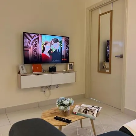 Modern Suites At Arte Mont Kiara By Iconique Kuala Lumpur Exterior photo