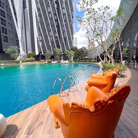 Modern Suites At Arte Mont Kiara By Iconique Kuala Lumpur Exterior photo